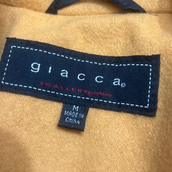 Giacca Gold wool fall pea coat paired with matching scarf / shawl sz M - Picture 3 of 4